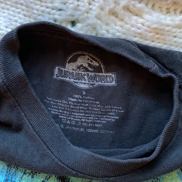 Boys t-shirts  2 dinosaur sz S. Jurassic short sleeve cat & jack long sleeve. - Picture 2 of 3